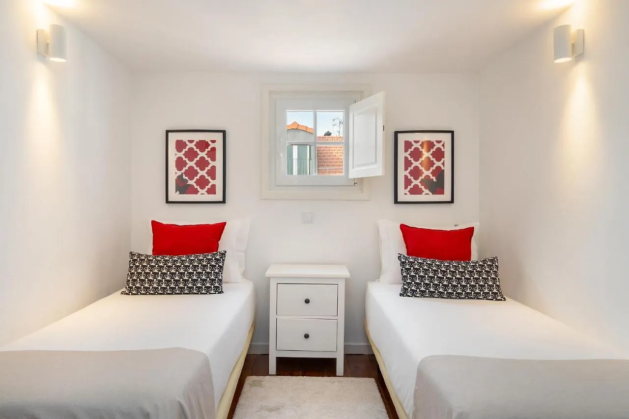 Whome Charming And Historical Apartment In Santa Justa Lisbon 0*,